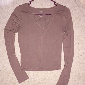 long sleeve cropped shirt